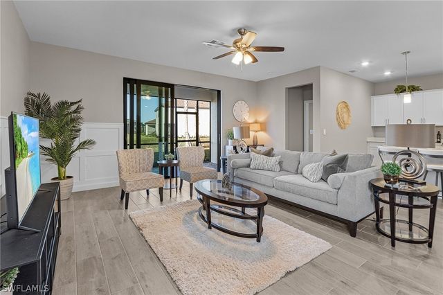 20716 Napa LOOP, Estero, FL 33928