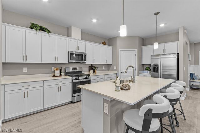 20716 Napa LOOP, Estero, FL 33928