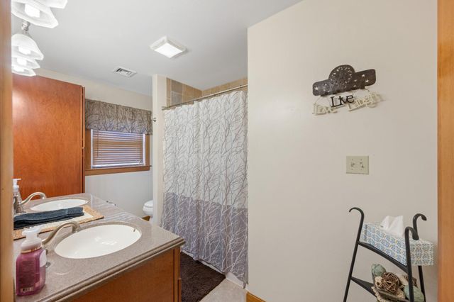 1861 W LISBURN RD W, Carlisle, PA 17015