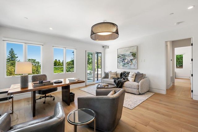 255 Brentwood Road, Hillsborough, CA 94010