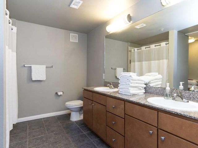 2502 Leon ST 214, Austin, TX 78705