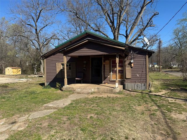 655 SE 5th Street SE, Paris, TX 75460