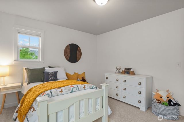 34227 SE Ash Street, Snoqualmie, WA 98065