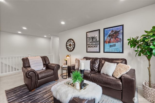 34227 SE Ash Street, Snoqualmie, WA 98065