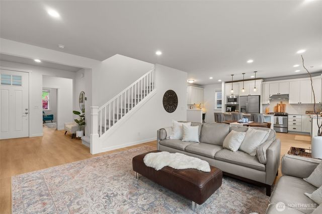 34227 SE Ash Street, Snoqualmie, WA 98065