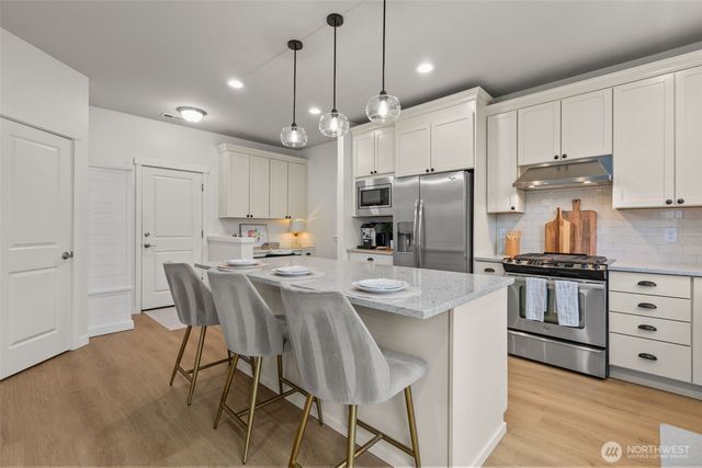 34227 SE Ash Street, Snoqualmie, WA 98065