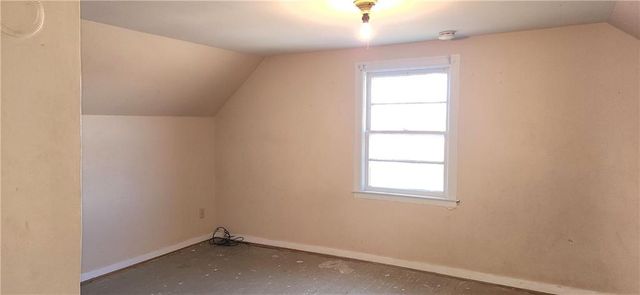 202 S Metcalf Road, Louisburg, KS 66053