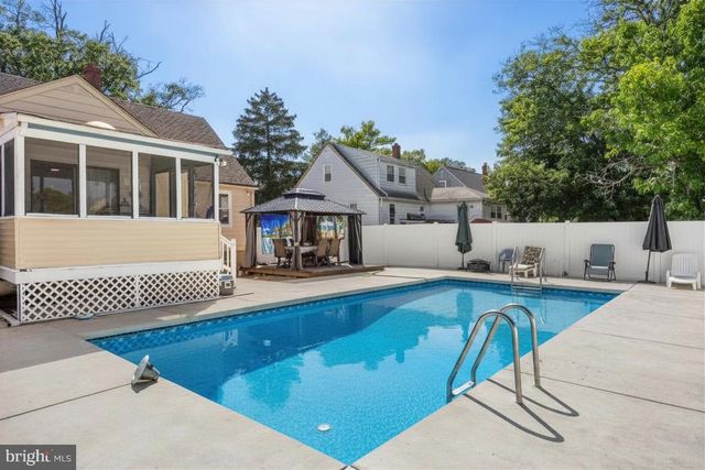 5113 GARFIELD AVE, Pennsauken, NJ 08109