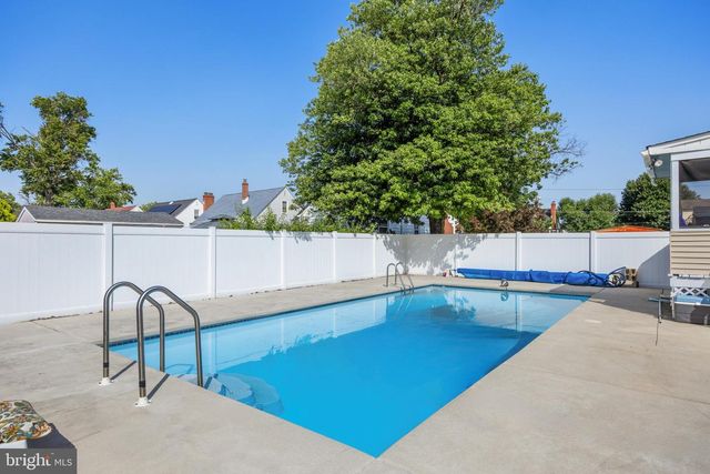 5113 GARFIELD AVE, Pennsauken, NJ 08109