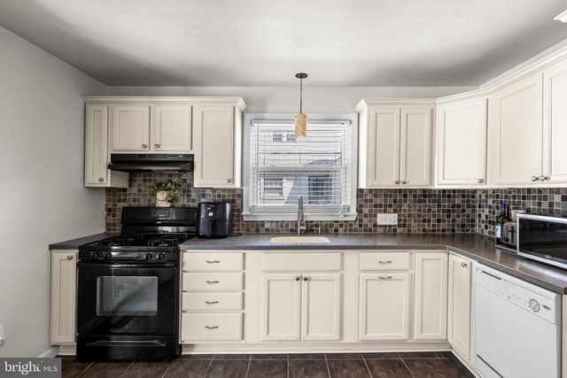 5113 GARFIELD AVE, Pennsauken, NJ 08109