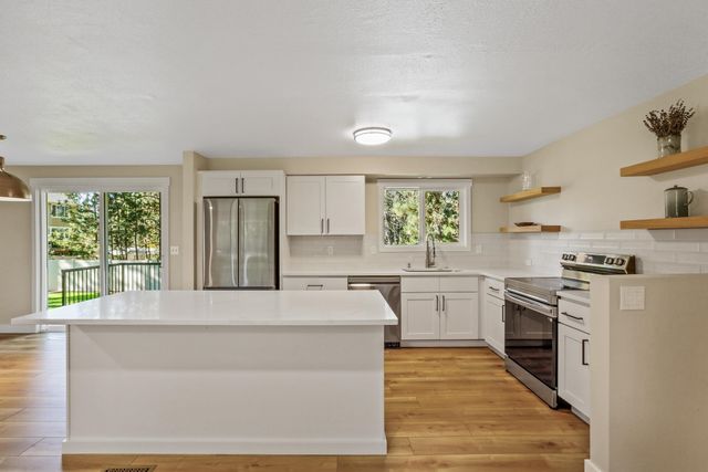 4010 S Cuba St, Spokane, WA 99223