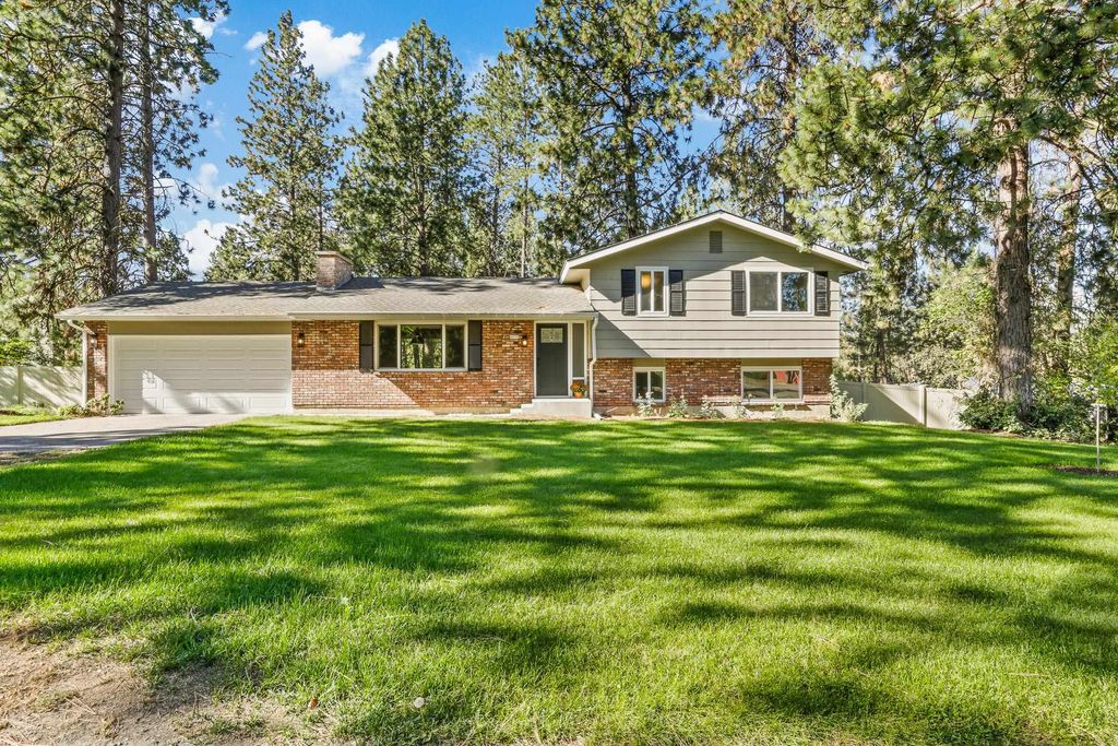 4010 S Cuba St, Spokane, WA 99223