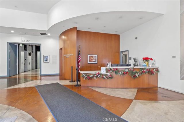 801 S Grand 1611, Los Angeles, CA 90017