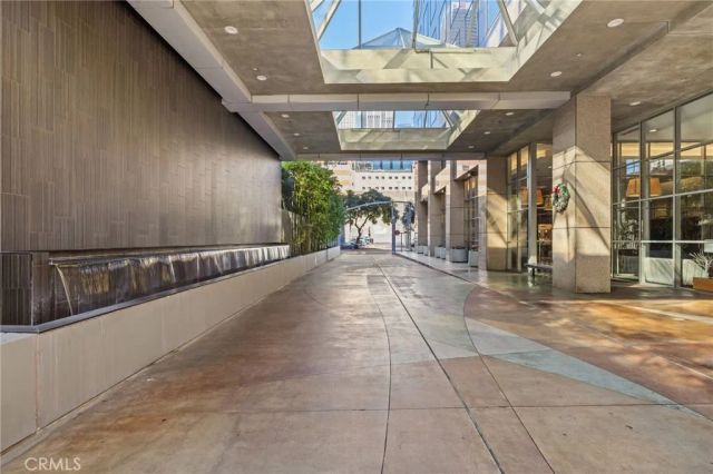 801 S Grand 1611, Los Angeles, CA 90017