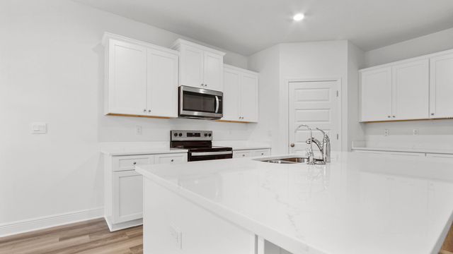 124 W Gray Owl Drive, Freeport, FL 32439