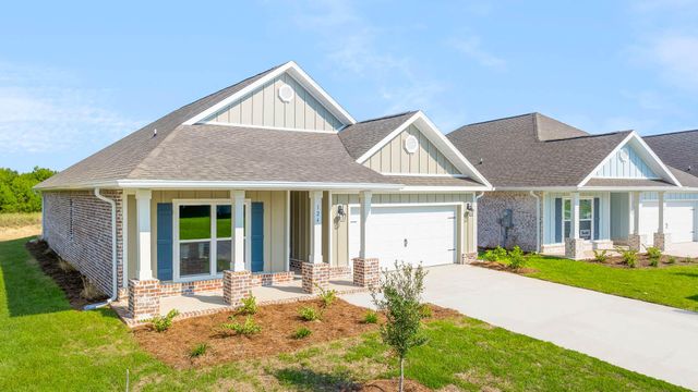 124 W Gray Owl Drive, Freeport, FL 32439