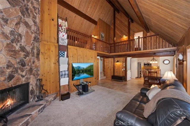 334 Highland Drive, Lake Arrowhead, CA 92352