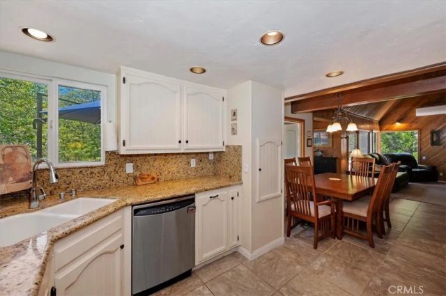 334 Highland Drive, Lake Arrowhead, CA 92352