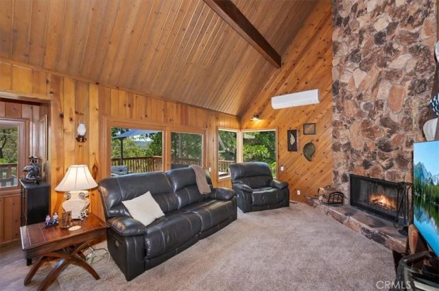 334 Highland Drive, Lake Arrowhead, CA 92352