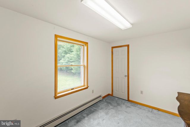 1480 CHESTNUT GROVE RD, Winchester, VA 22603