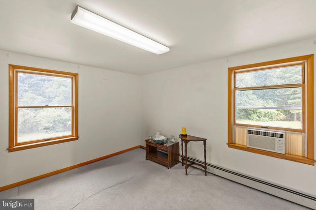 1480 CHESTNUT GROVE RD, Winchester, VA 22603