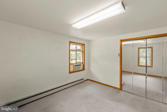1480 CHESTNUT GROVE RD, Winchester, VA 22603
