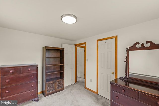 1480 CHESTNUT GROVE RD, Winchester, VA 22603