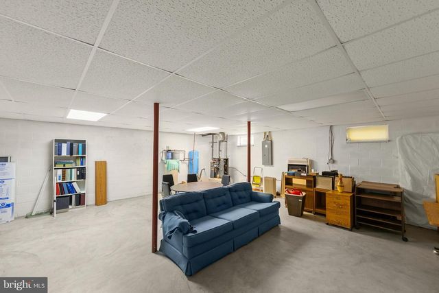 1480 CHESTNUT GROVE RD, Winchester, VA 22603