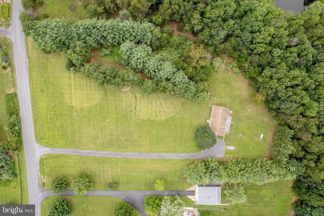 1480 CHESTNUT GROVE RD, Winchester, VA 22603