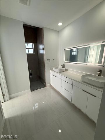 3707 36th ST SW, Lehigh Acres, FL 33976