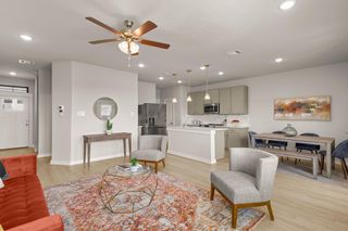253 FIELDWOOD DR B, Buda, TX 78610