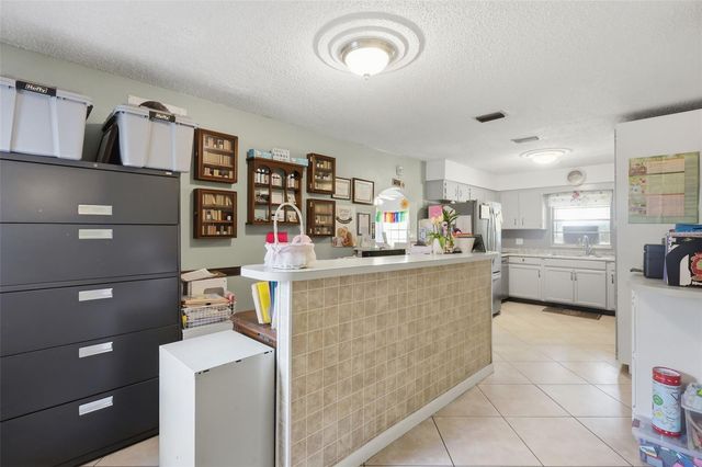 601 N PEACH STREET, Bunnell, FL 32110