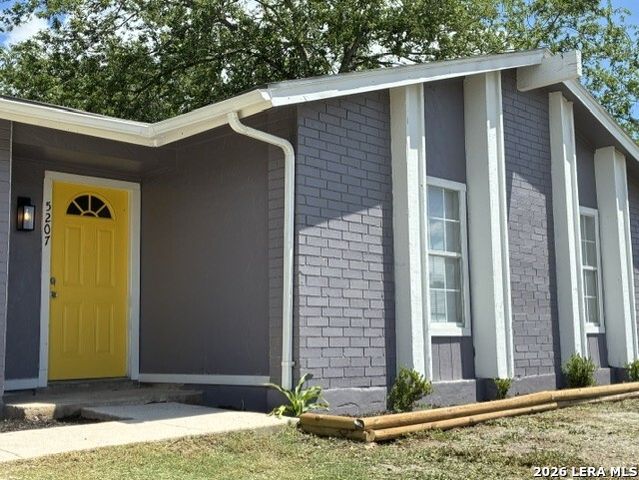 5207 Trading Post St, San Antonio, TX 78242