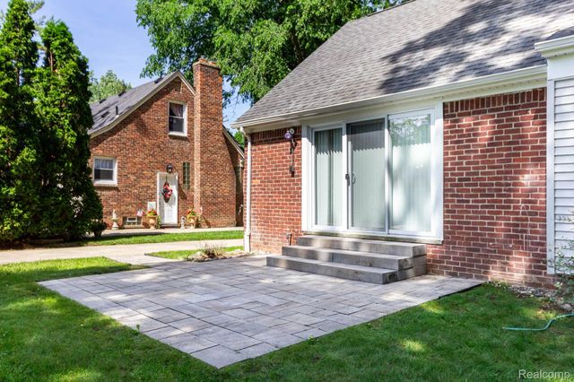 4237 Wakefield Road, Berkley, MI 48072