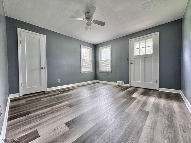 5026 Lockwood Boulevard, Boardman, OH 44511