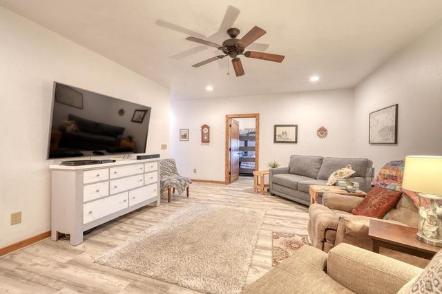 296 Flowers Drive, Blairsville, GA 30512