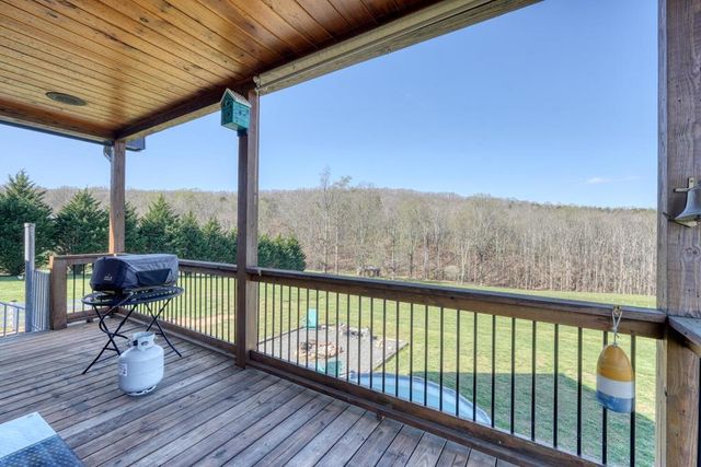 296 Flowers Drive, Blairsville, GA 30512