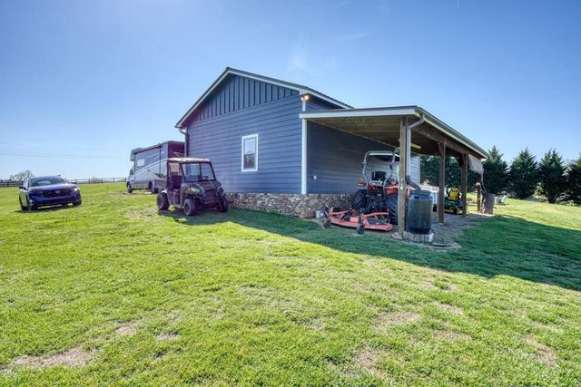 296 Flowers Drive, Blairsville, GA 30512