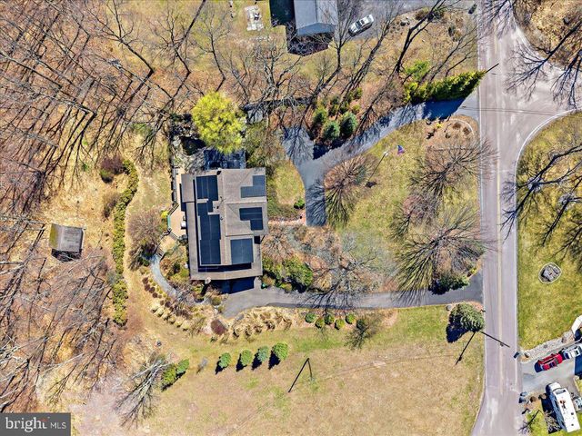 164 CHESTNUT OAK DR, Tannersville, PA 18372