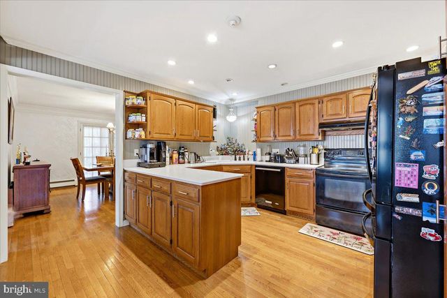164 CHESTNUT OAK DR, Tannersville, PA 18372