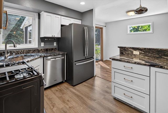 5713 Highland Way, Middleton, WI 53562