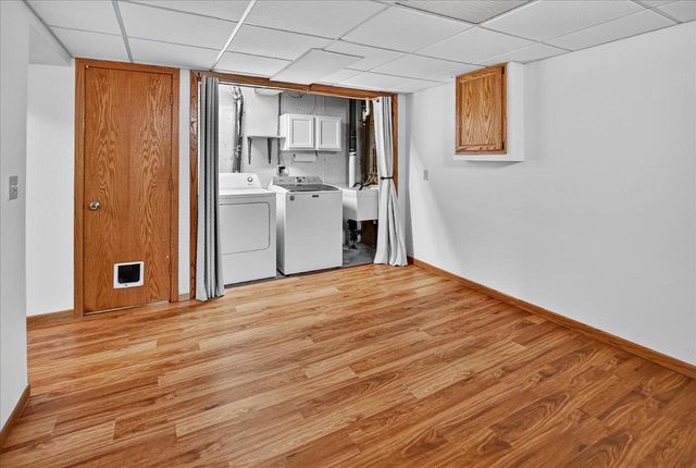 5713 Highland Way, Middleton, WI 53562