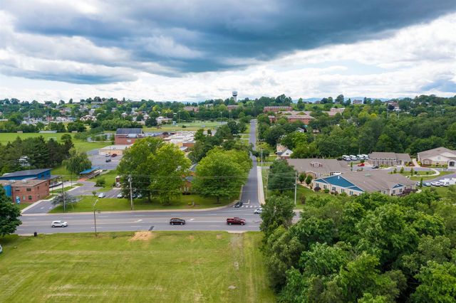 1294 VIRGINIA AVE, Harrisonburg, VA 22801