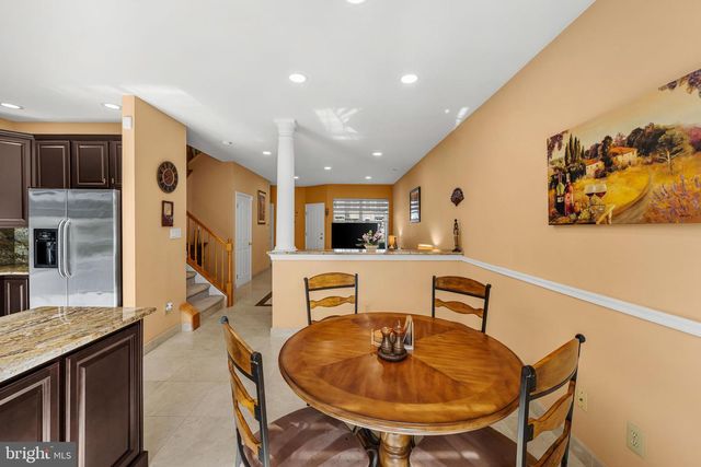 804 DAHLIA CIRCLE, Dayton, NJ 08810