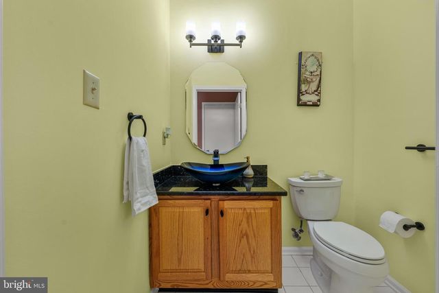 804 DAHLIA CIRCLE, Dayton, NJ 08810