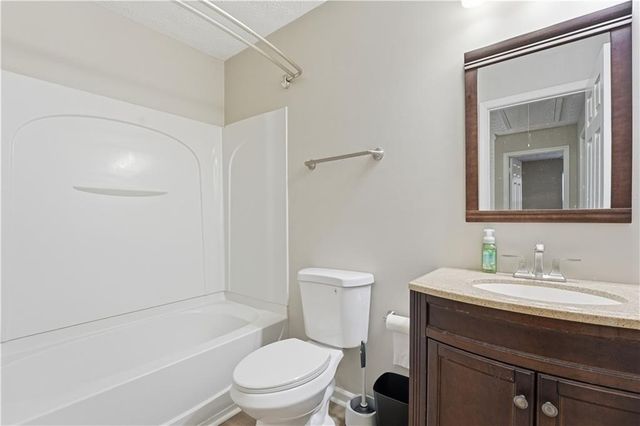 217 Hiawassee Drive, Woodstock, GA 30188