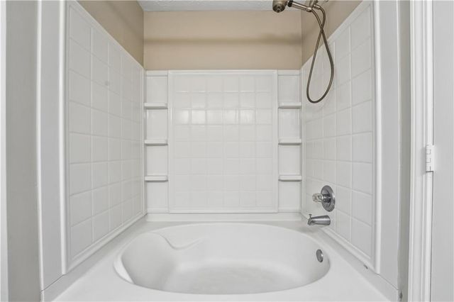 217 Hiawassee Drive, Woodstock, GA 30188