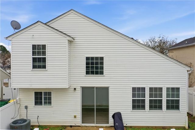 217 Hiawassee Drive, Woodstock, GA 30188