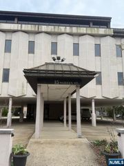 15 Warren Street Third Floor (Un, Hackensack, NJ 07601