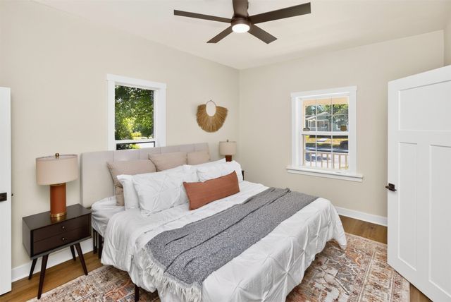 1920 E Walnut Street, Des Moines, IA 50316